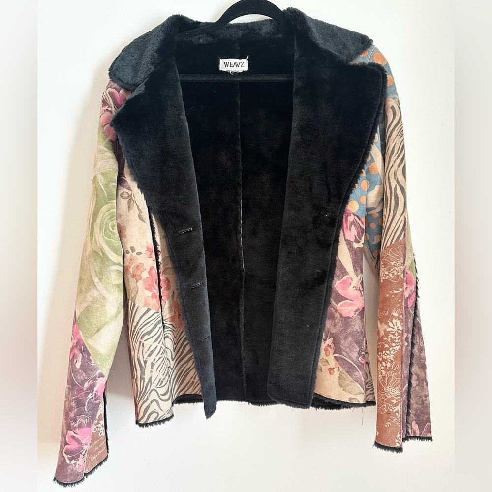Weavz coat patching y2k vintage multimedia size large?